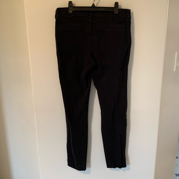 Old Navy Pixie Jeans - Picture 2 of 2